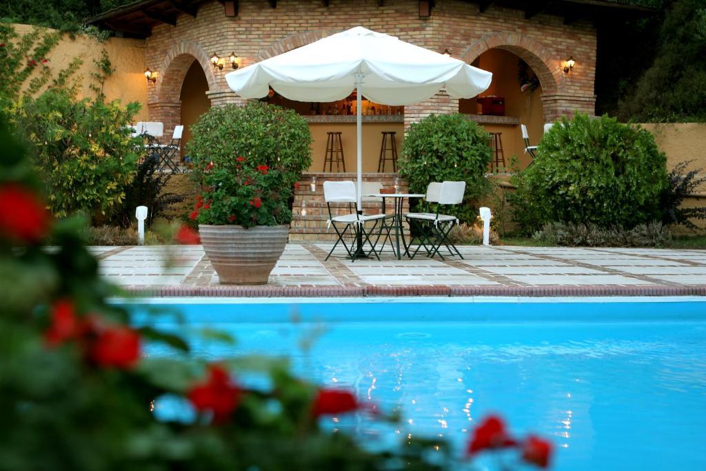 Hotel Antonios オリンピア エクステリア 写真